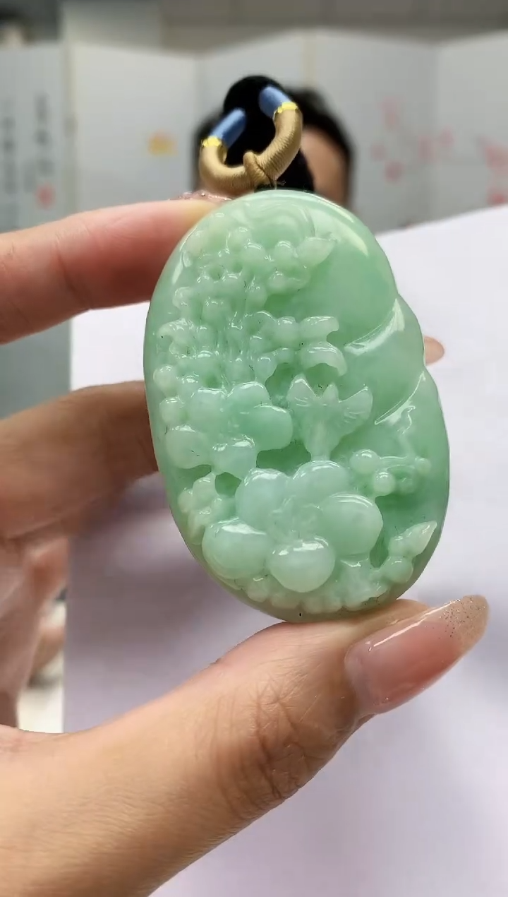 【闪购商品】定制翡翠未镶嵌5155MM-毛货挂件33