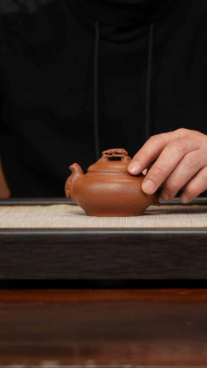 【闪购商品】紫砂茶壶降坡云根