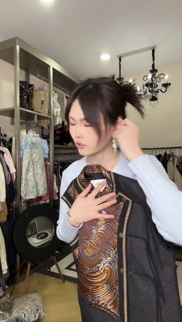 不规则款【希贵蒙古袍】 140斤以下24号