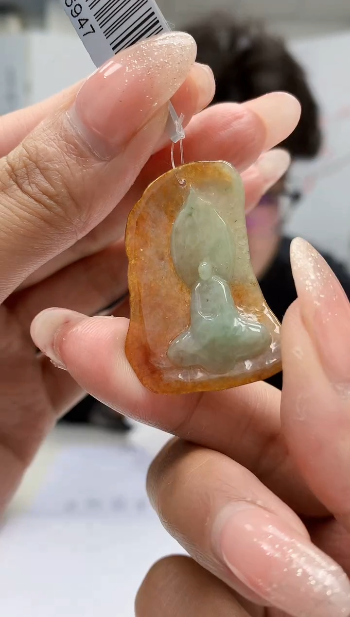 【闪购商品】定制翡翠未镶嵌4688MM-毛货挂件119