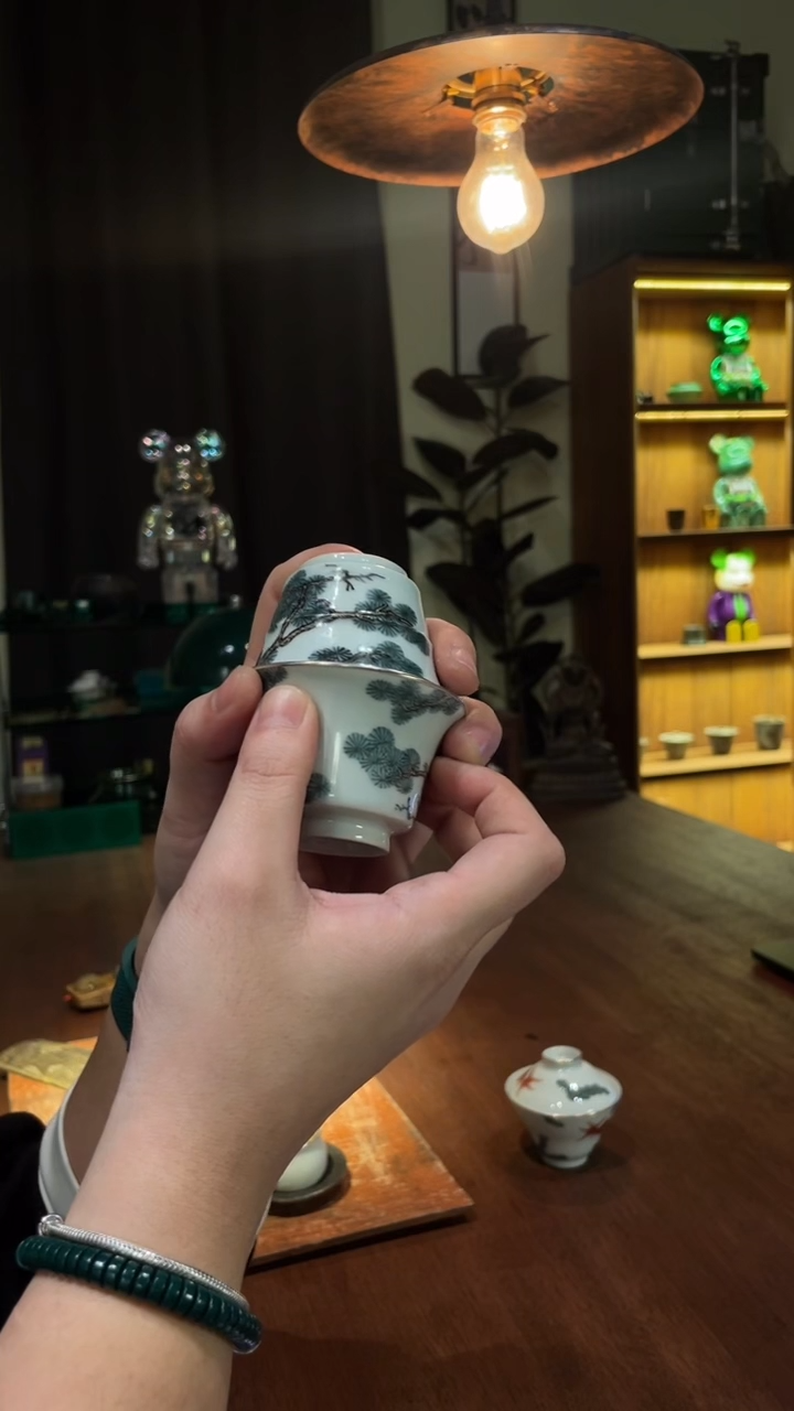 包银细松树小盖碗加小杯