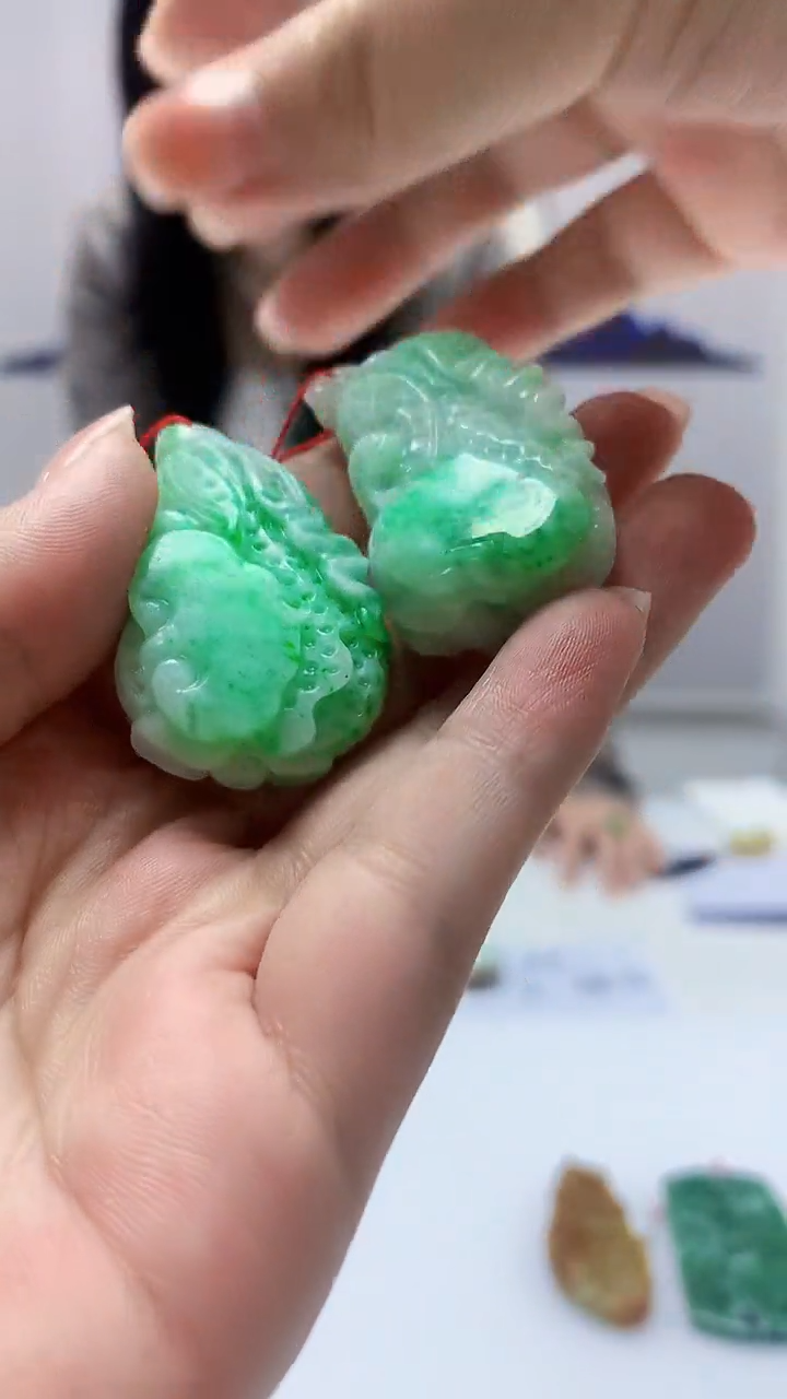 【闪购商品】定制翡翠未镶嵌4852ms-毛货246白菜