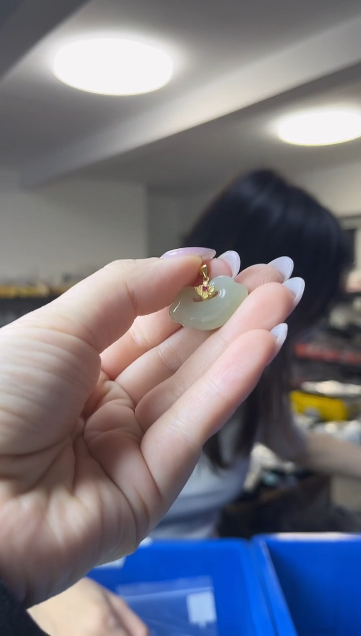 颈饰银S925镶嵌和田玉（多样性发一件）