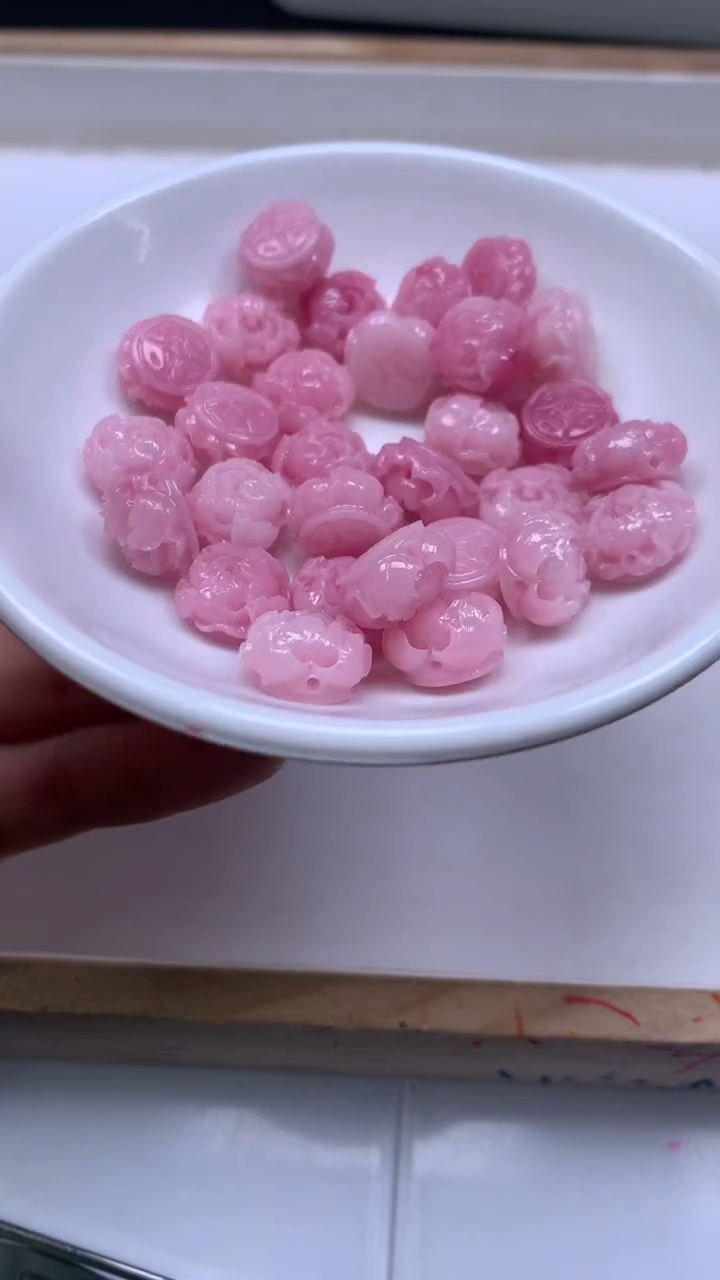 未镶嵌散珠拼合珍珠（马贝珠）E211 女皇贝 牡丹花12*7+mm5个4.9元