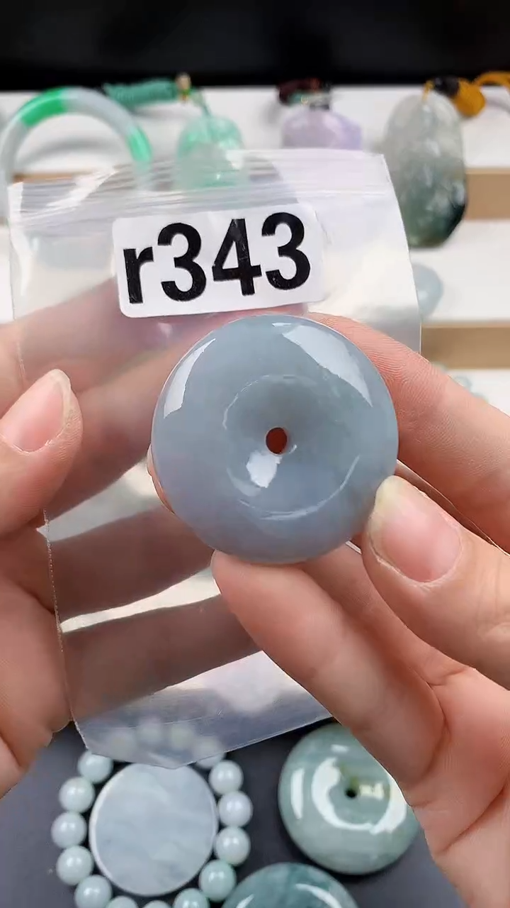 颈饰未镶嵌翡翠天然翡翠吊坠挂件