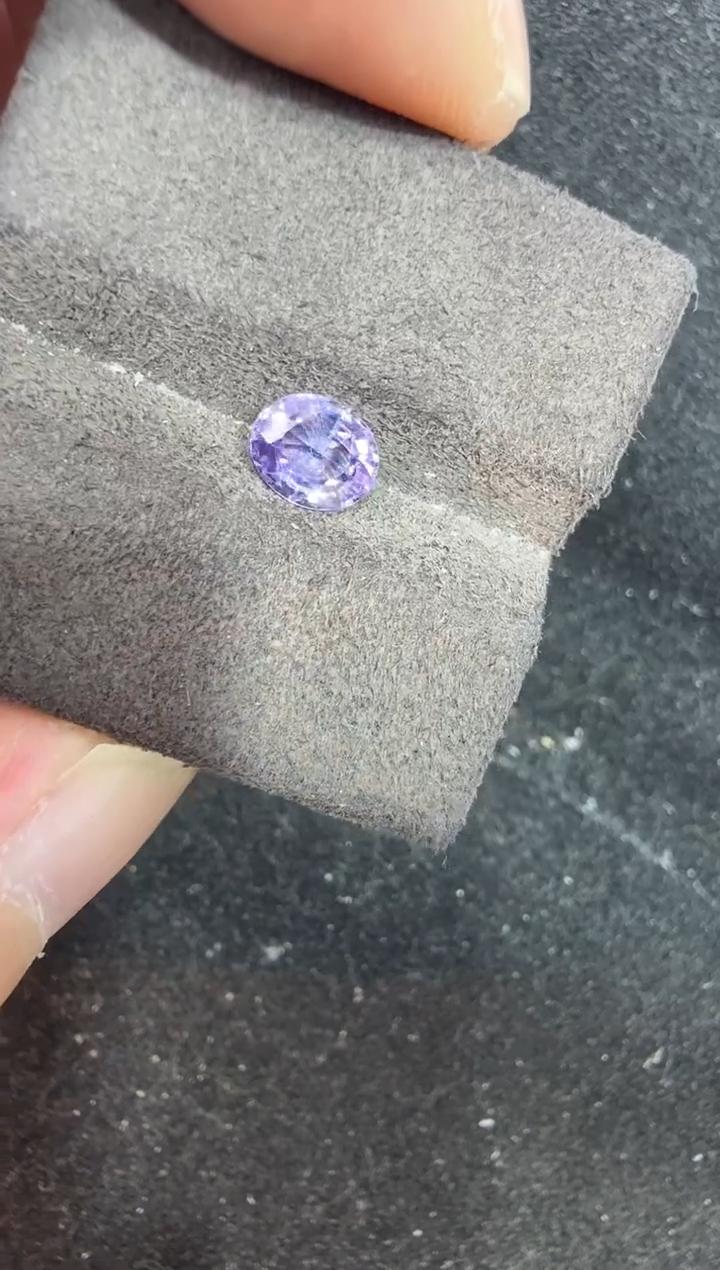 未镶嵌定制定制蓝宝石天然国际证书紫色无烧0.81克拉
