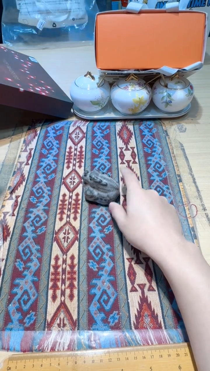 【闪购商品】瓷片111111111111111心小香