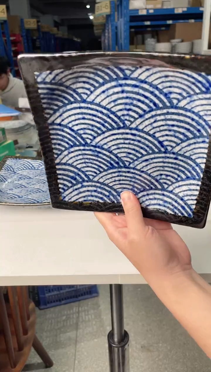 陶瓷9英寸四方盘