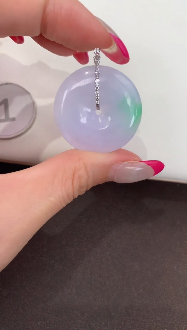 颈饰18K金镶嵌翡翠天然缅甸a货翡翠