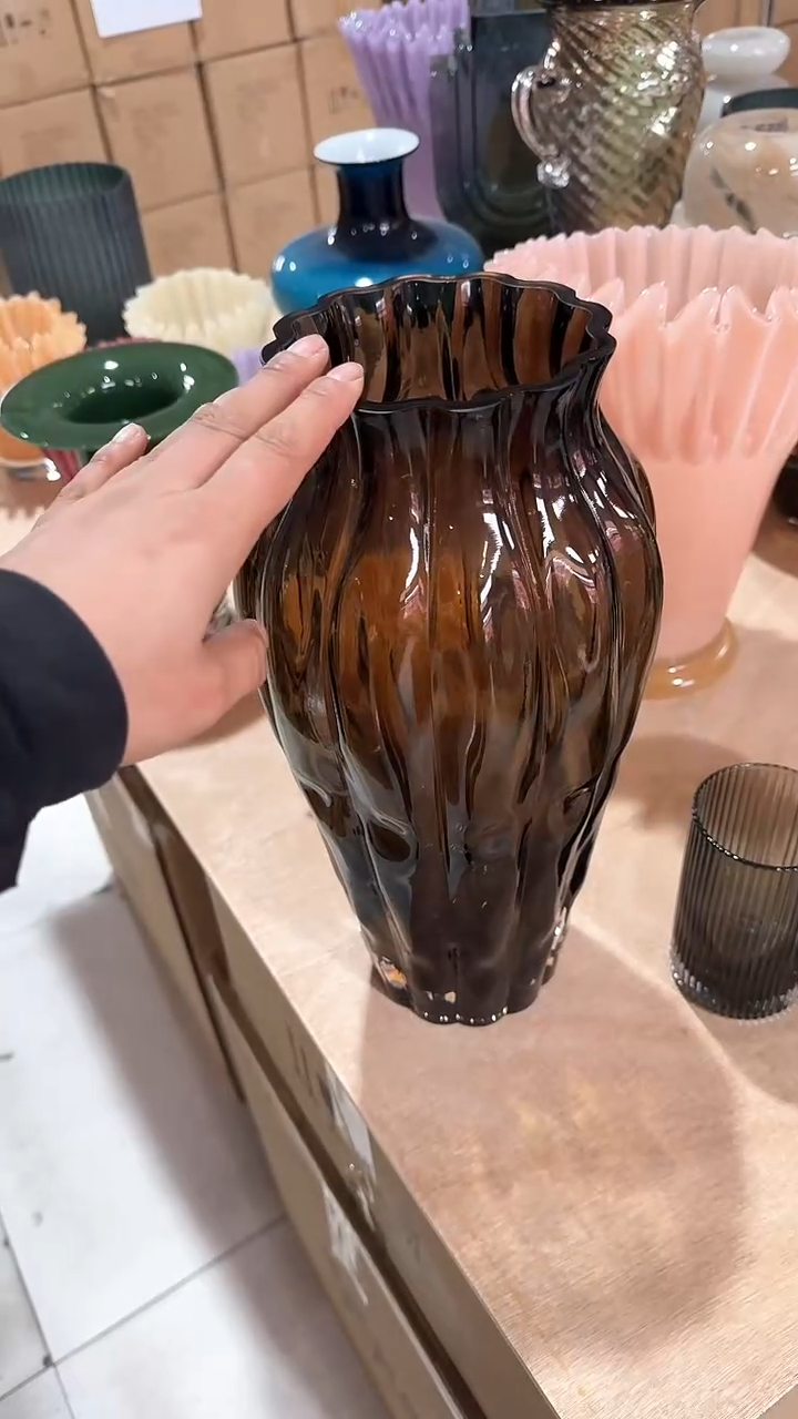 【闪购商品】玻璃咖色落地