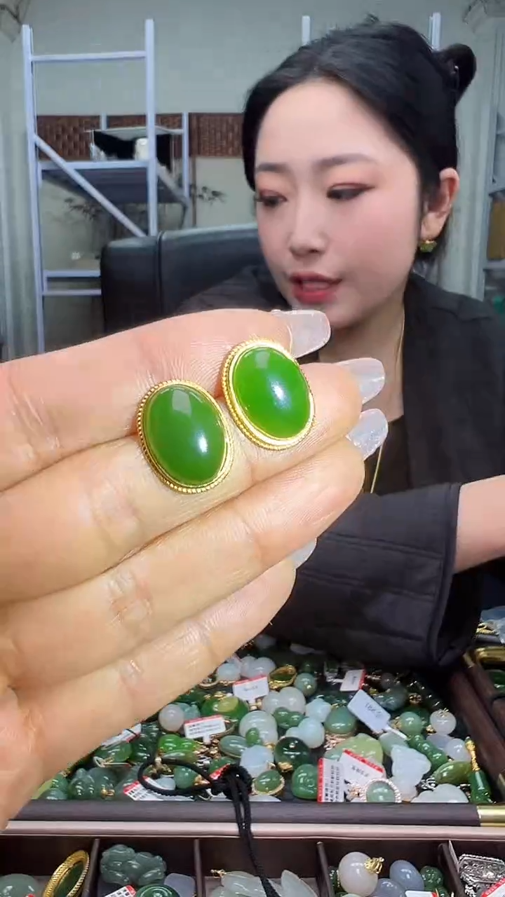 颈饰银S925镶嵌和田玉（多样性发货.发其一)12.12.116