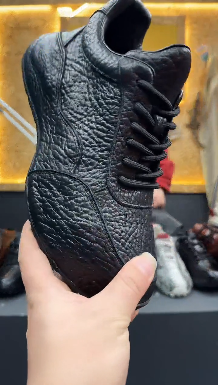 磨砂皮（牛皮）41码黑色6658
