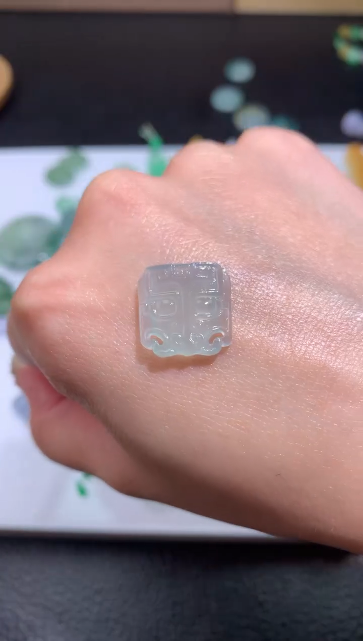 【闪购商品】定制翡翠未镶嵌毛货