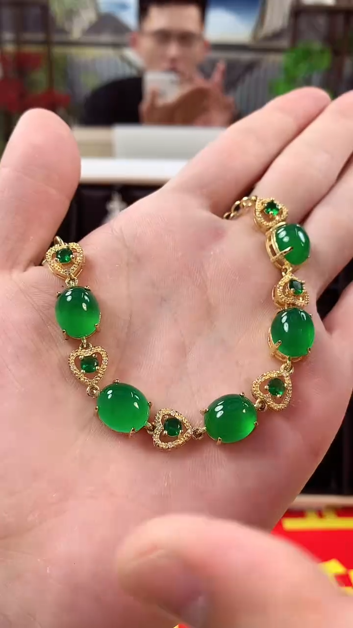 【闪购商品】玛瑙/玉髓手链未镶嵌爱心手链