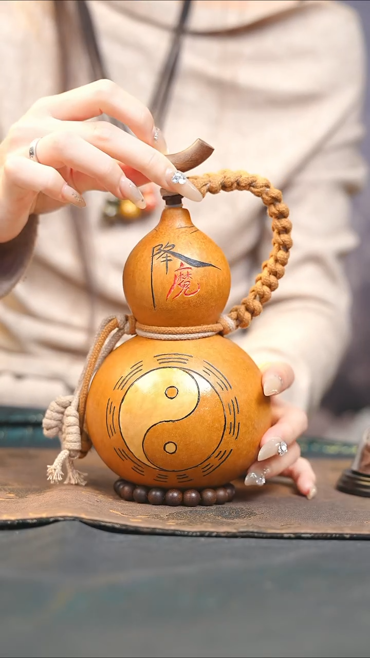 【闪购商品】XU252大漆酒葫芦不包手串及旋转底座