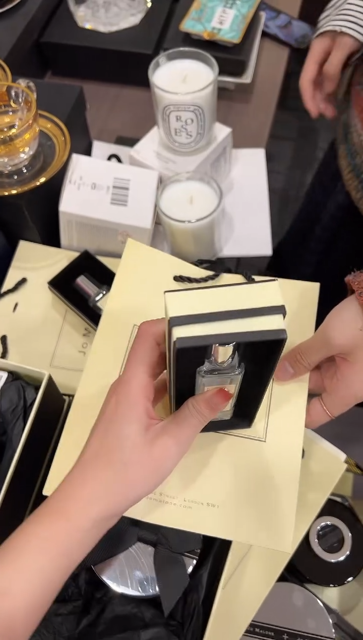 【闪购商品】杯H819--------------