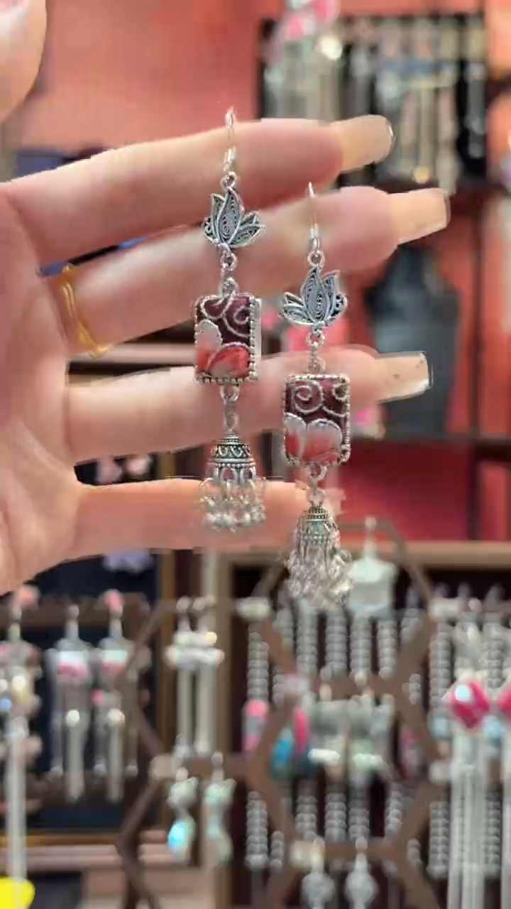 织绣云织谣民族风精美饰品   218