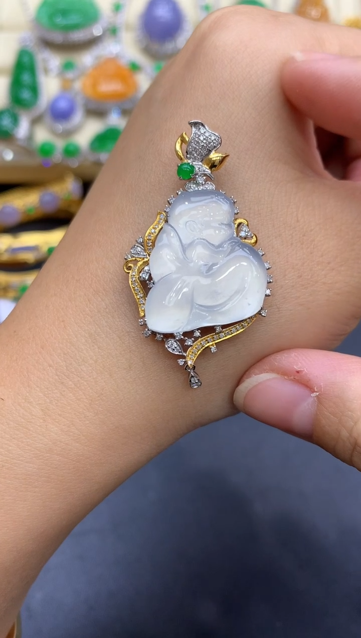 颈饰18K金镶嵌翡翠382-中国好珍宝