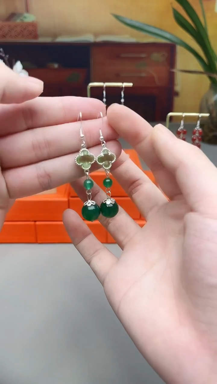 未镶嵌耳钉玛瑙/玉髓705