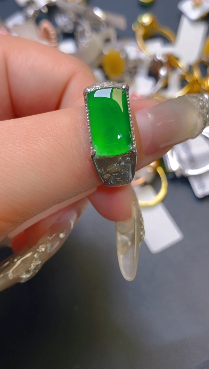 【闪购商品】翡翠耳饰银S925镶嵌天然A货翡翠1