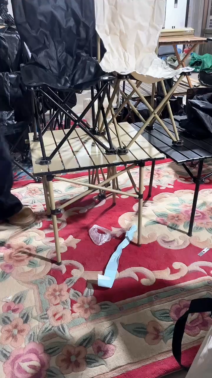 铁生锈 中号 折叠靠背 颜色随机