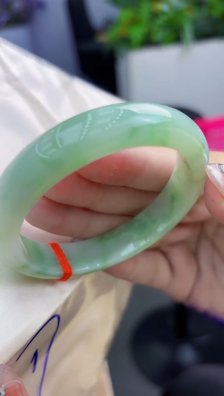 【闪购商品】翡翠手镯未镶嵌翡翠手镯