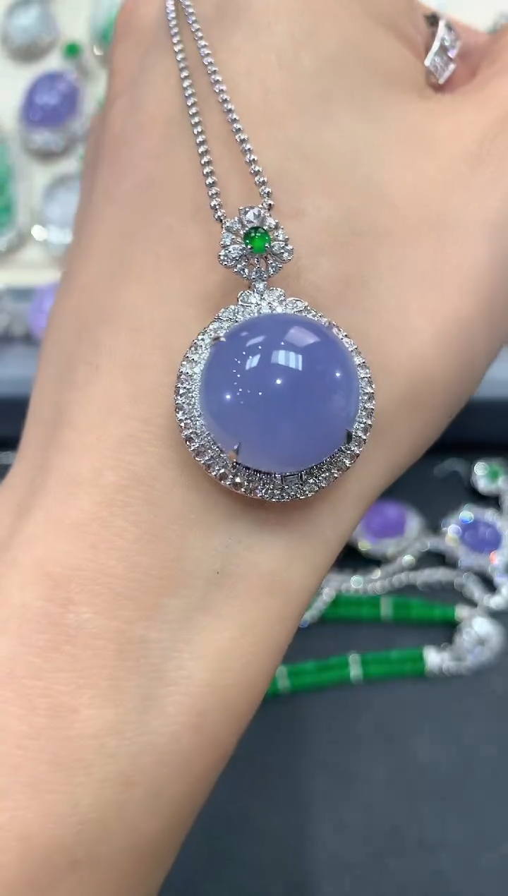 【闪购商品】翡翠吊坠(不含链)18K金镶嵌w88 紫货有色差