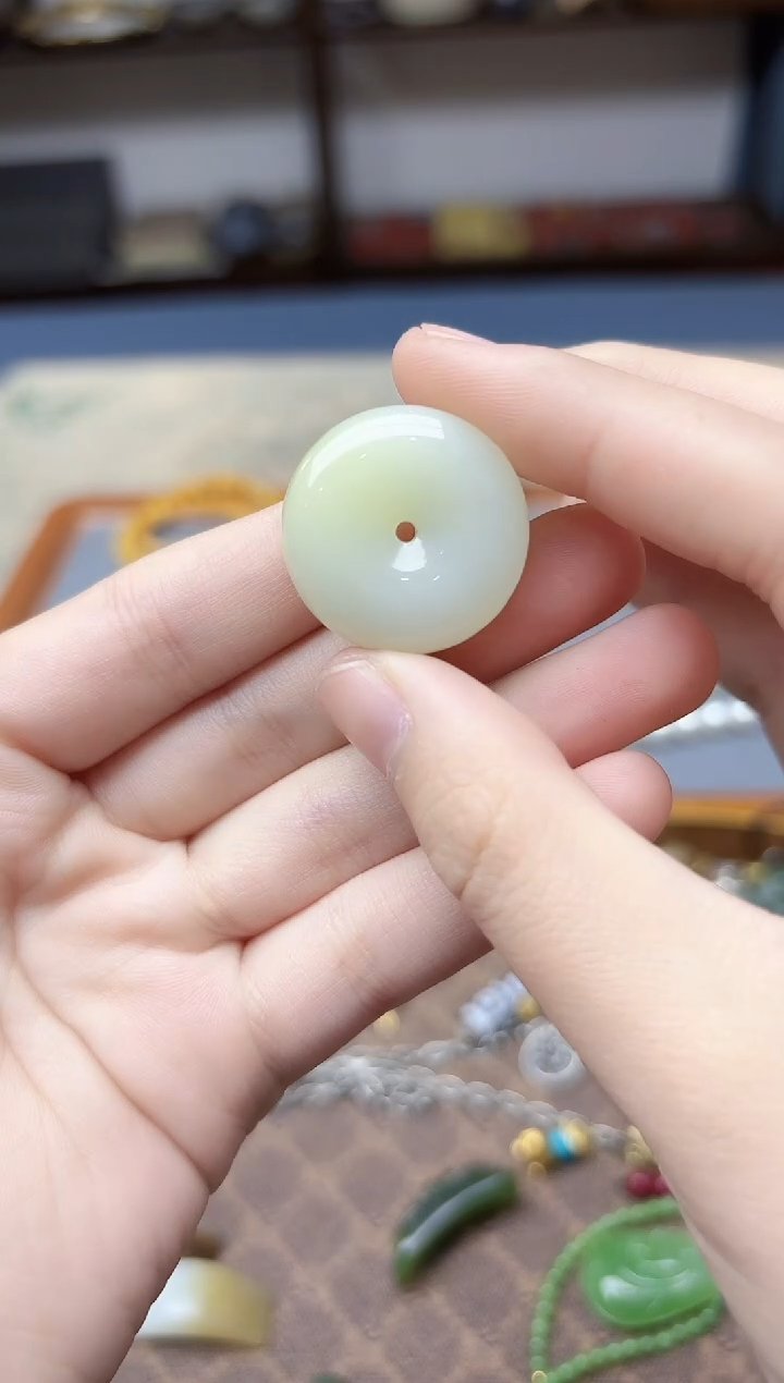 颈饰未镶嵌和田玉和田玉平安扣吊坠SY编绳