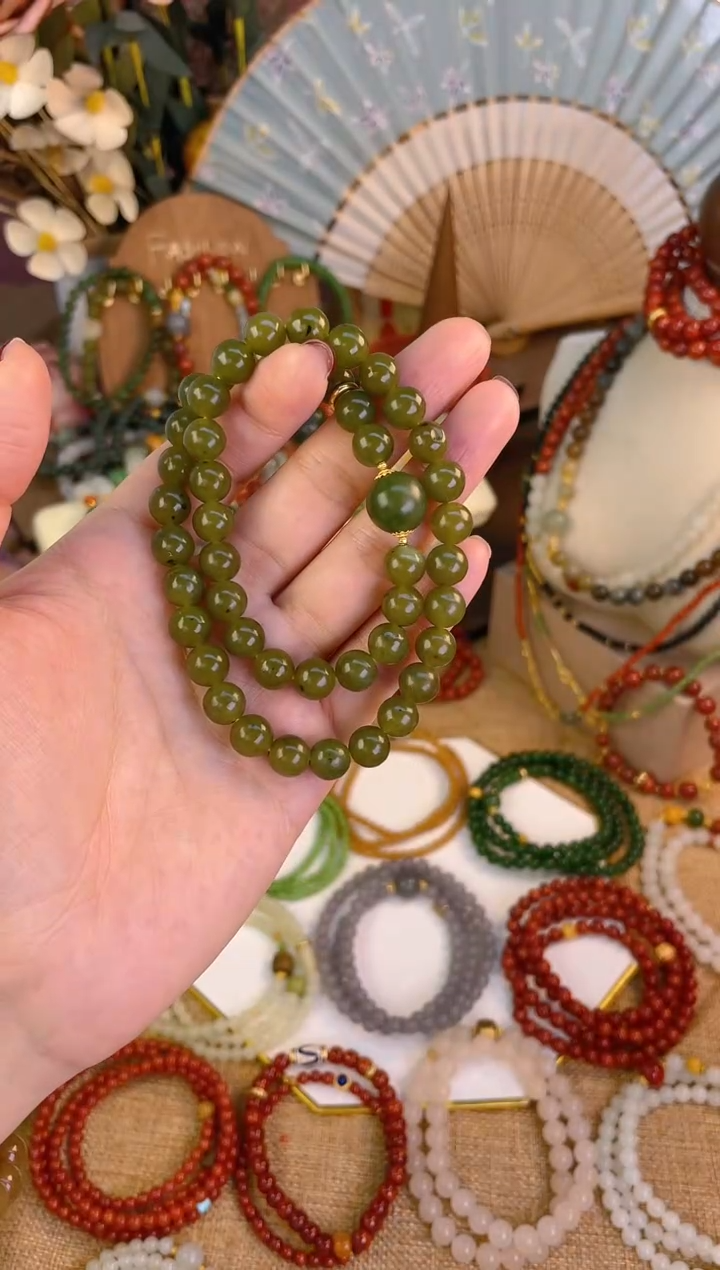 【闪购商品】和田玉双圈18K金镶嵌秋香色