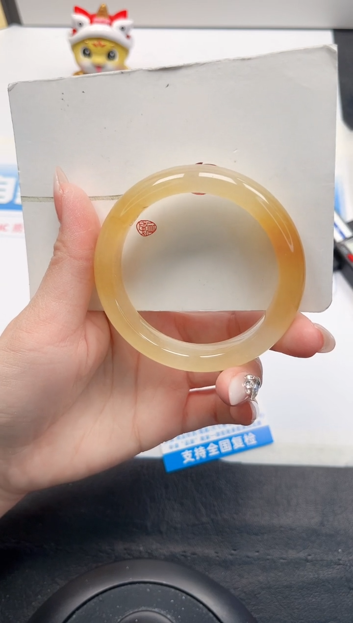 【闪购商品】石英质玉手镯未镶嵌149-55.4