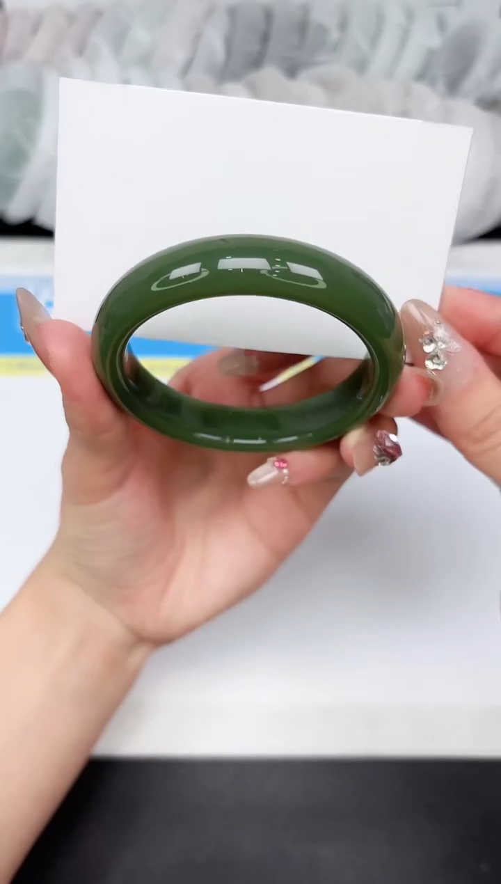 石英质玉手镯未镶嵌17-56.0