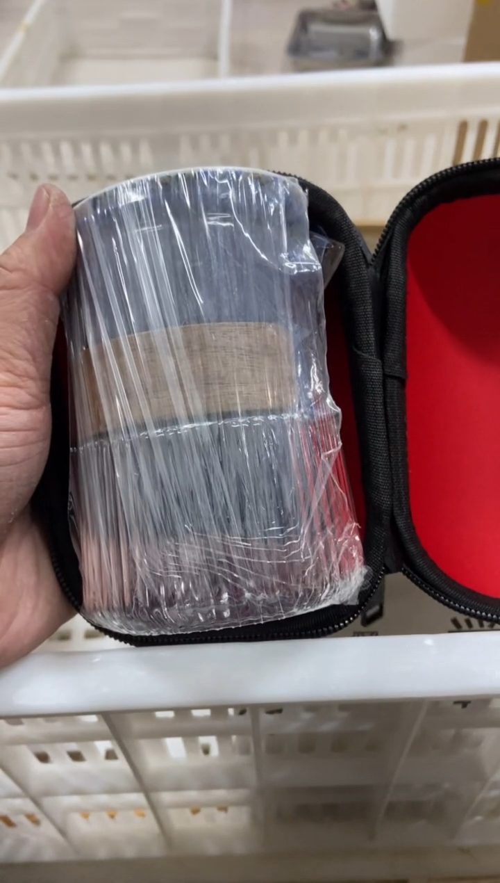 杯无运费险有瑕疵的摄影的产品有使用过的痕迹有点脏介意勿拍