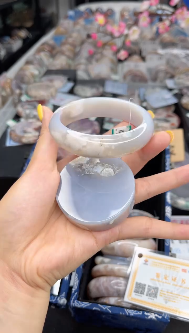 石英质玉未镶嵌手镯59圈口（赠送镯心）1881585