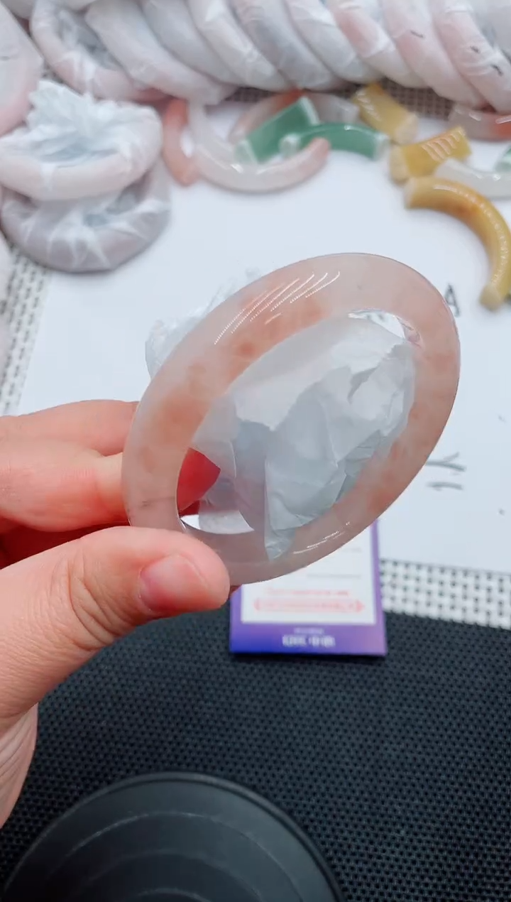 未镶嵌手镯石英质玉157-57-58