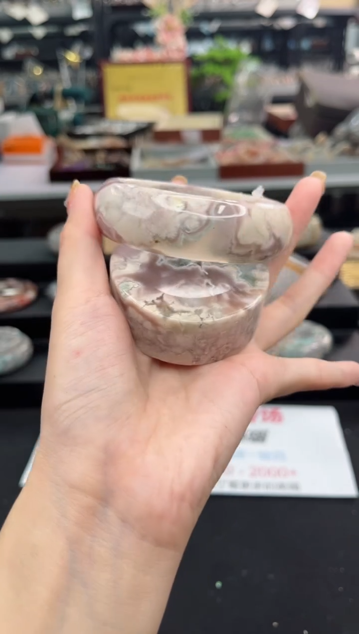 【闪购商品】石英质玉手镯未镶嵌63圈口（赠品镯心）69620