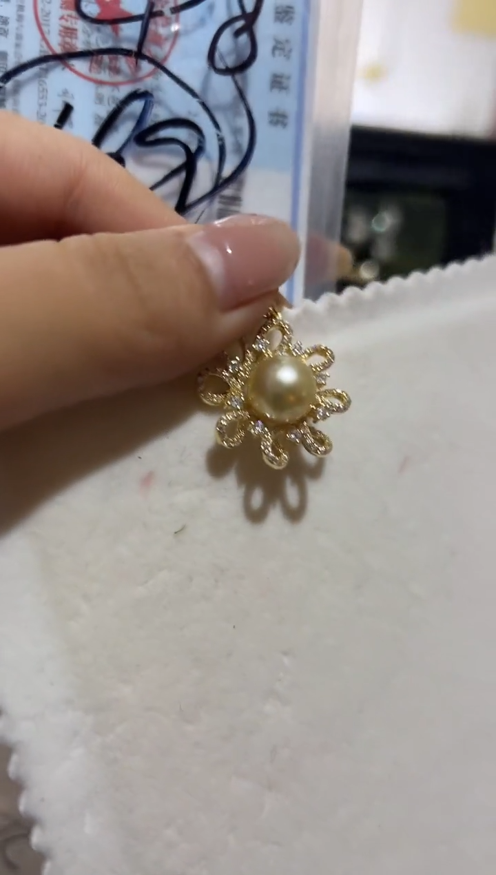 银S925镶嵌吊坠海水珍珠49