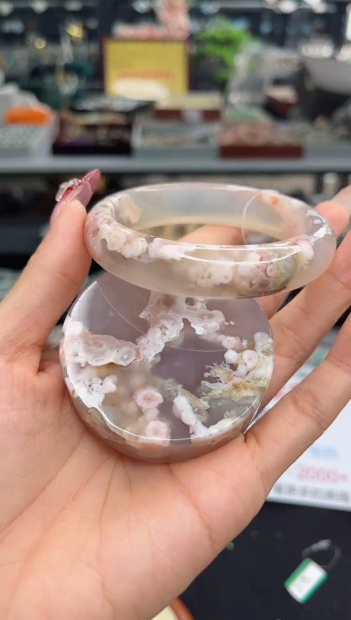 【闪购商品】石英质玉手镯未镶嵌圈59口（赠品镯心）6453227