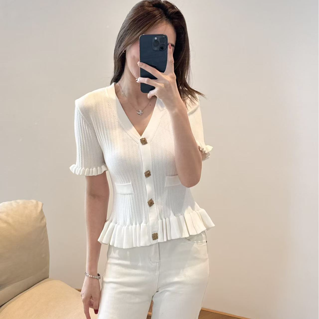  【时尚百搭】2025春季新款V领针织连衣裙小众设计感两件套收腰裙