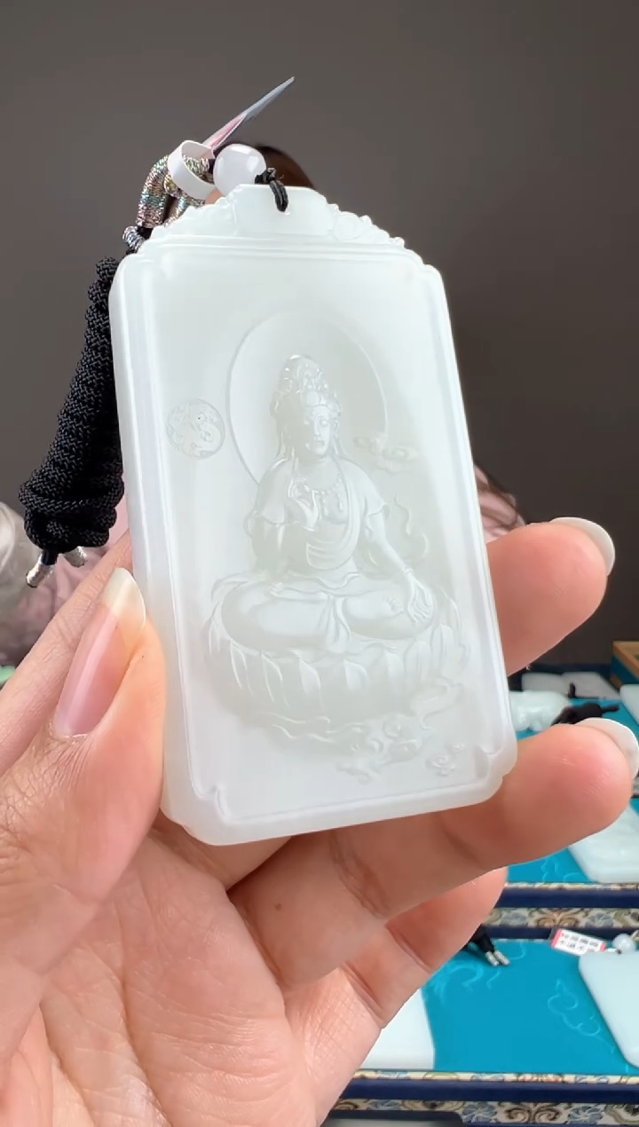 【闪购商品】和田玉颈饰未镶嵌1