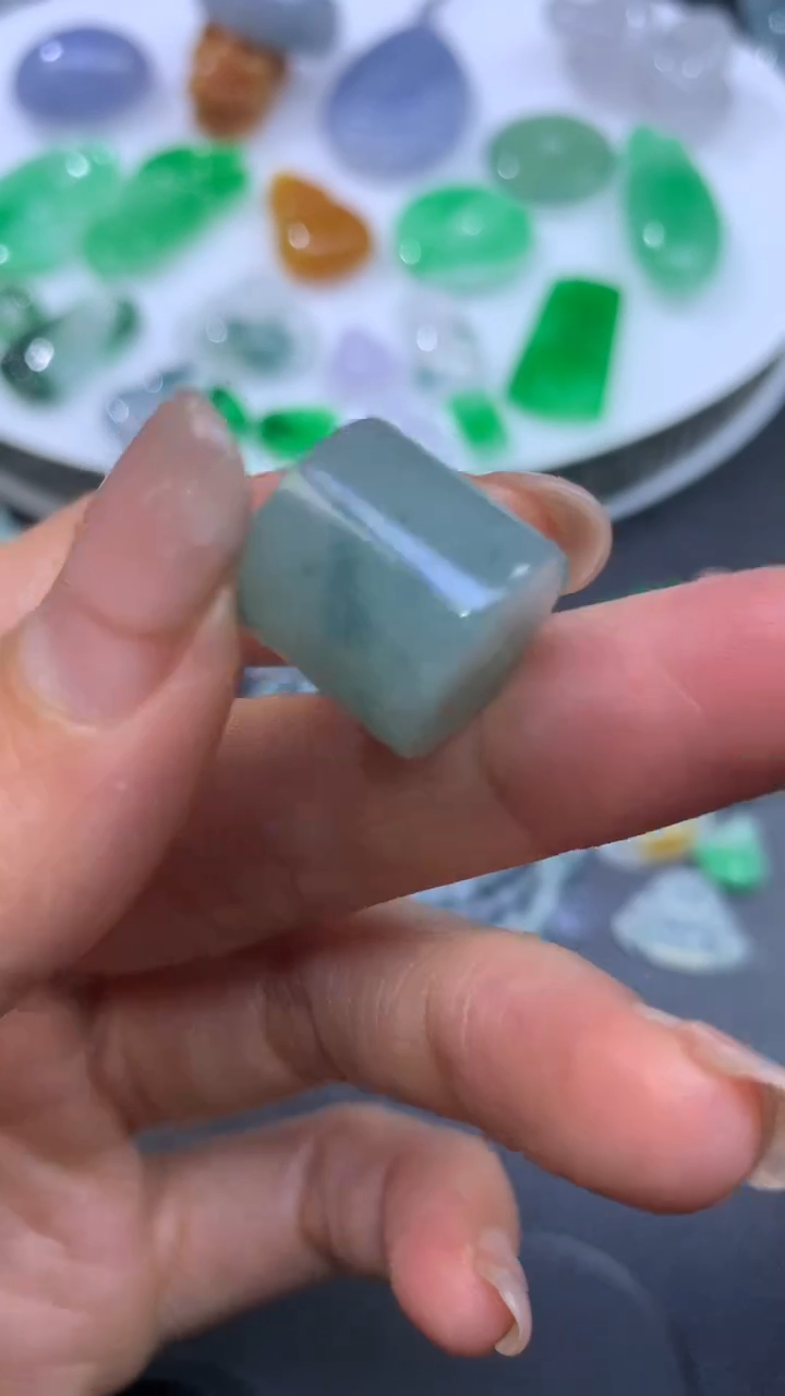 【闪购商品】定制翡翠未镶嵌翡翠