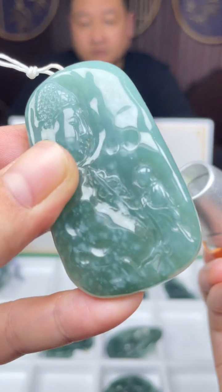 【闪购商品】定制翡翠未镶嵌              *564