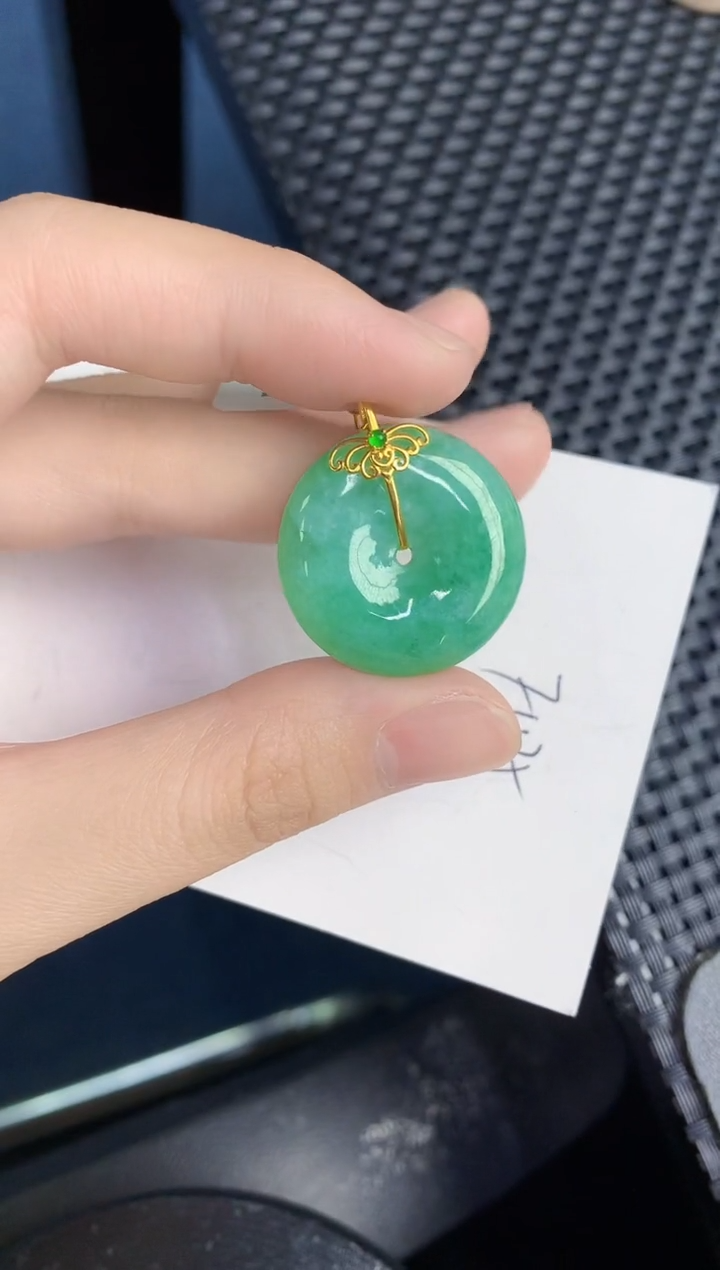 【闪购商品】翡翠颈饰18K金镶嵌000000000