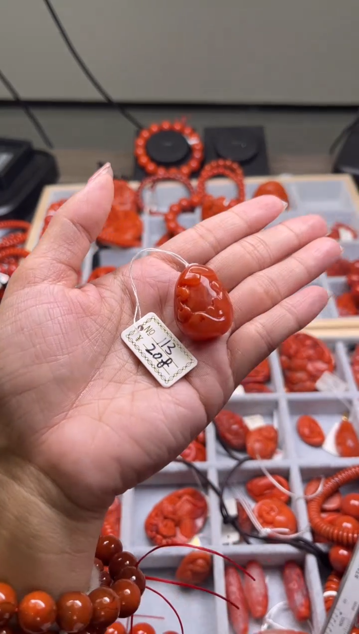 【闪购商品】南红玛瑙珠宝奇石未镶嵌113