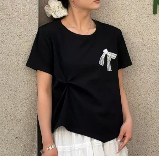 夏季新款大码8951时尚百搭显瘦花朵装饰设计短袖上衣