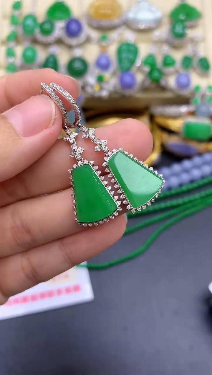 18K金镶嵌翡翠耳饰363-中国好珍宝