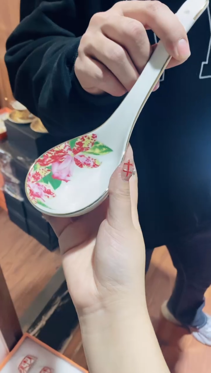 【闪购商品】杯鸿辉家品牌瓷器，京东包邮！