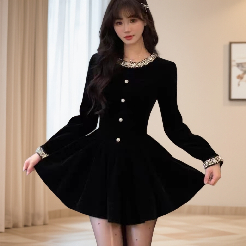 2025秋季新款法式气质显瘦连衣裙390*