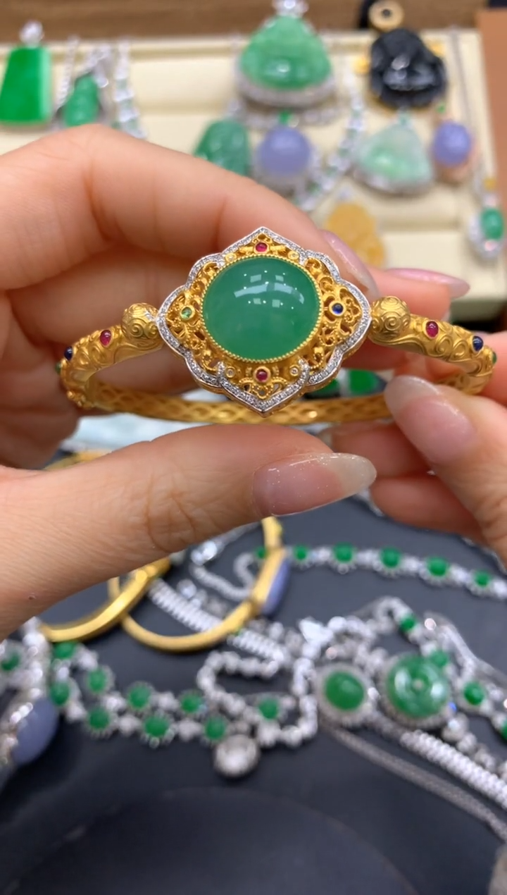 【闪购商品】翡翠手镯18K金镶嵌538-中国好珍宝