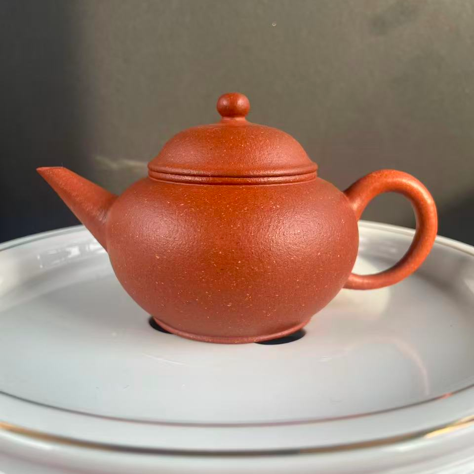 宜兴原矿 宝山红降坡 水平紫砂壶160cc