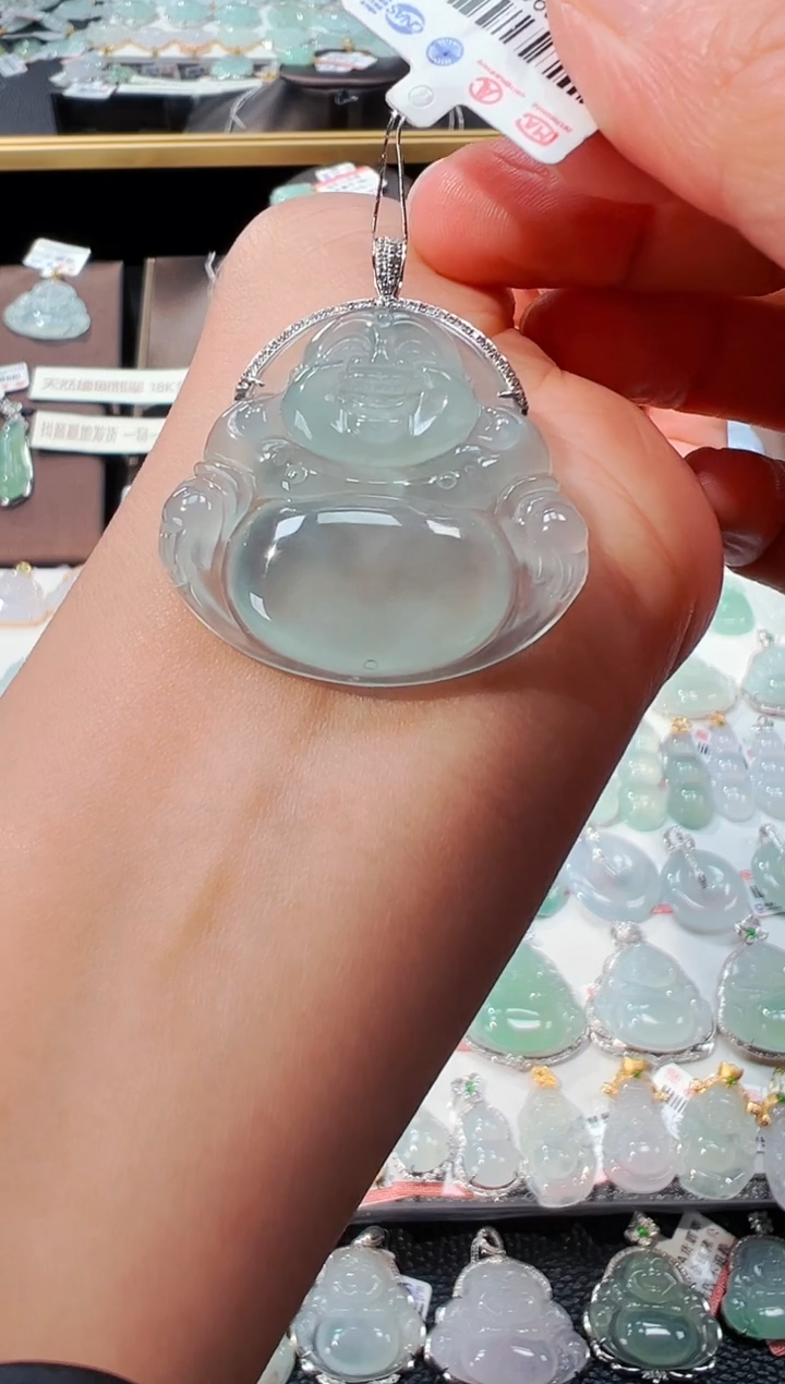 【闪购商品】翡翠吊坠(不含链)18K金镶嵌佛公吊坠923